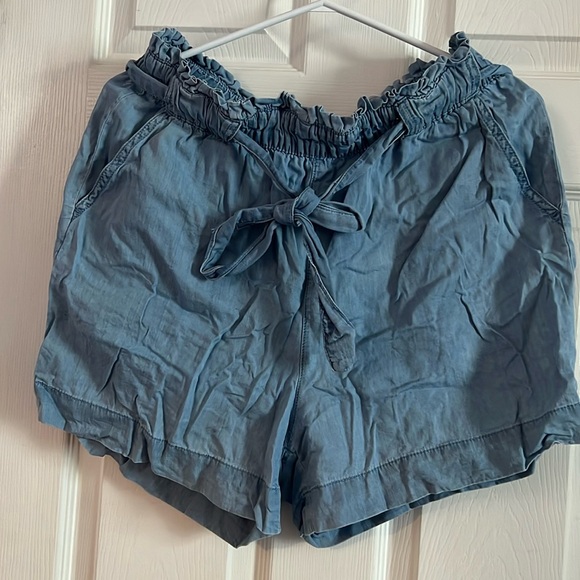 Blue denim color shorts from Vero Moda - Picture 1 of 4